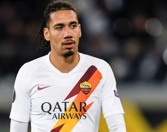 Chris Smalling portant les couleurs de l’AS Rome